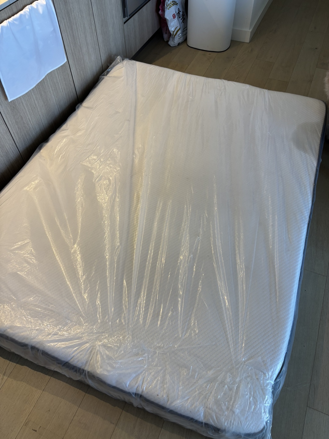 Casper queen mattress - photo 2