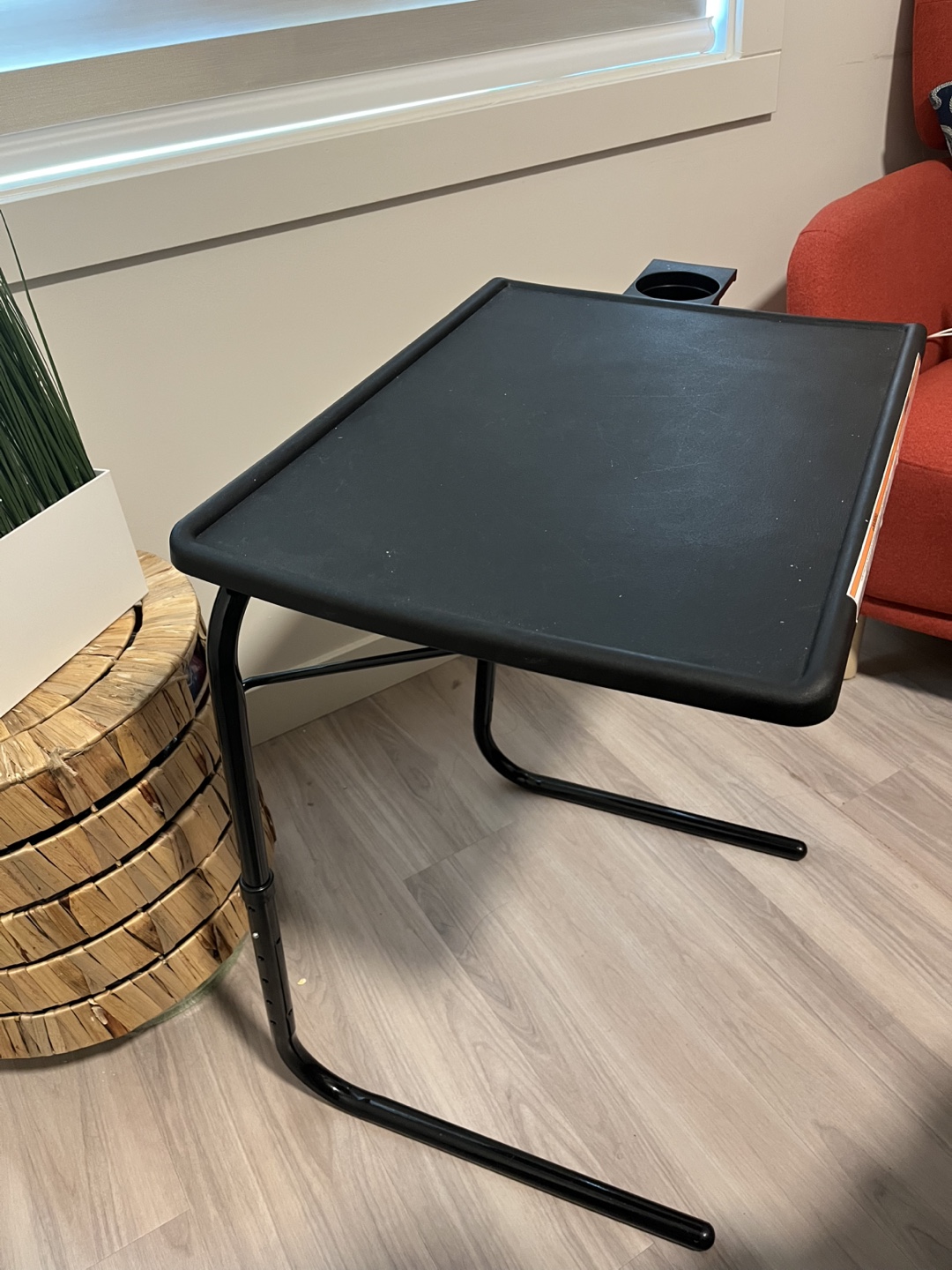 Adjustable Black Tray Table
