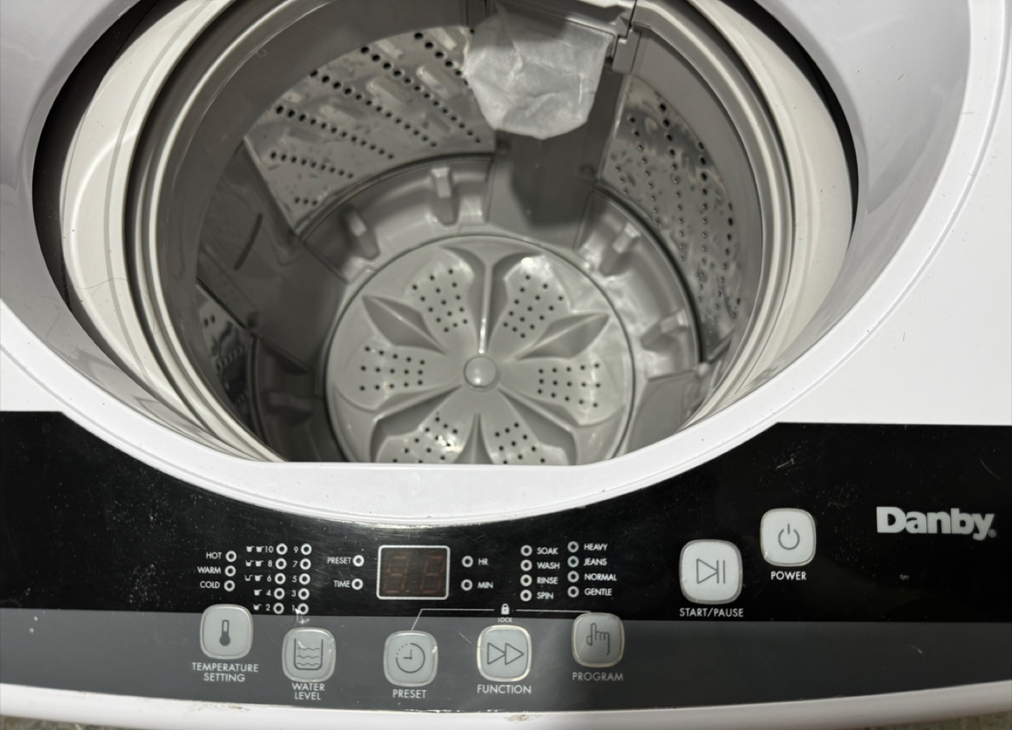 Danby Portable Washing Machine 1.6 Cu ft - photo 2