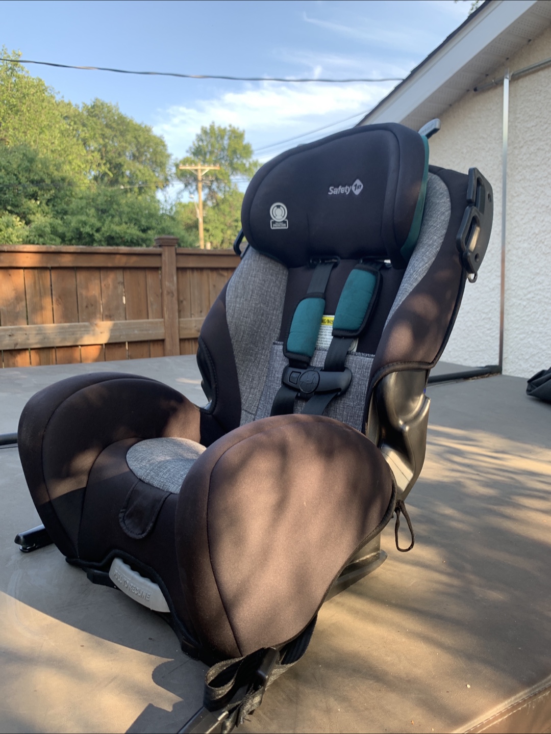 Safety 1st Car Seat w/ reclining option - photo 2