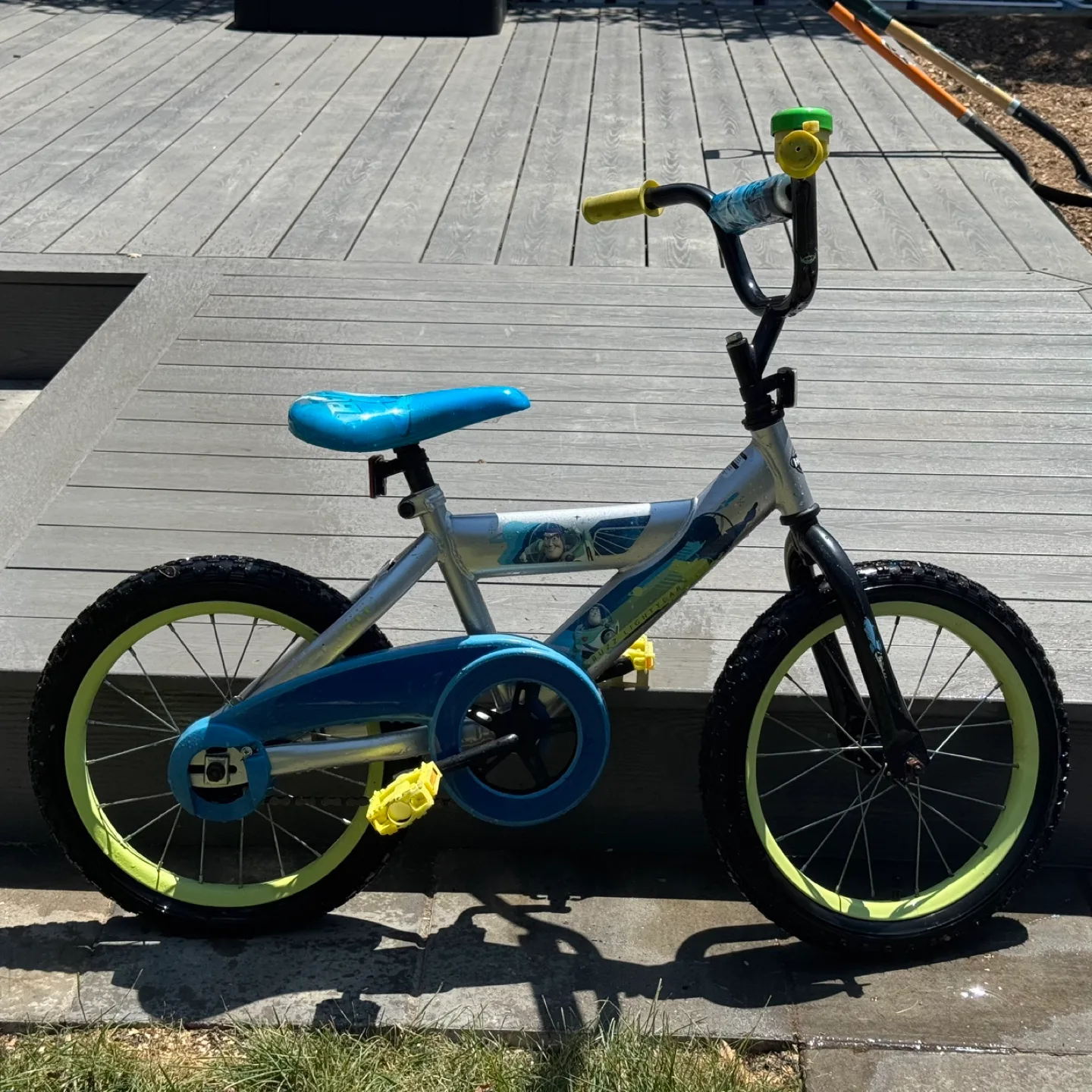 Kids' 16-inch Bike with Toy Story Design thumbnail