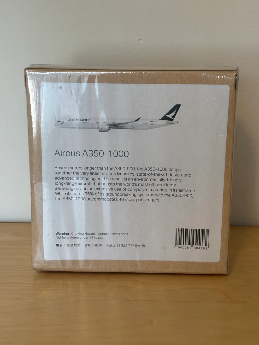 Cathay Pacific Airbus A350-1000 Diecast Model – 1:500 Scale thumbnail