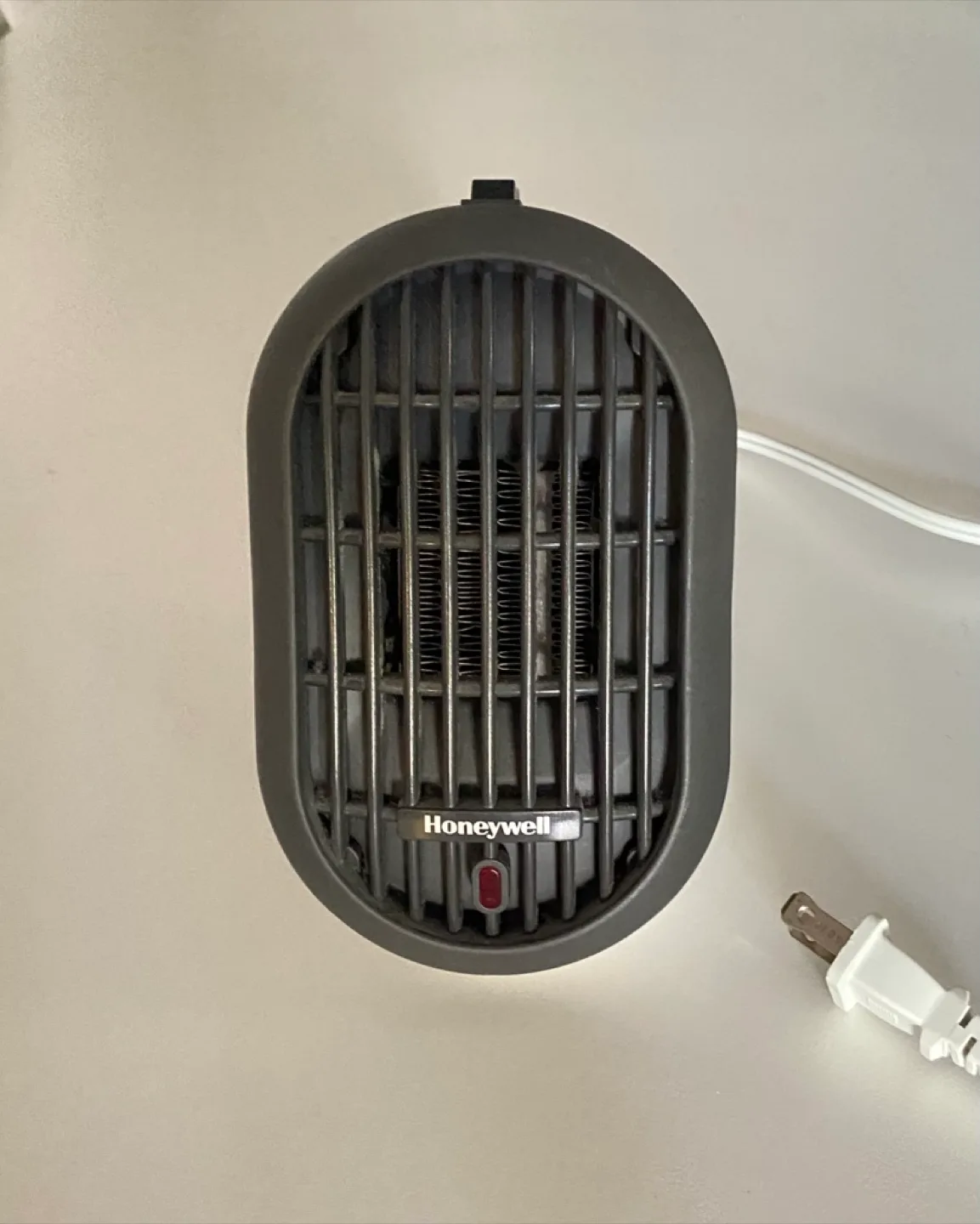 Honeywell Compact Heater - White thumbnail