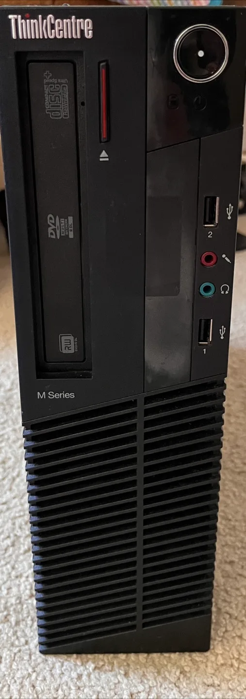 Lenovo ThinkCentre M92p Desktop PC thumbnail