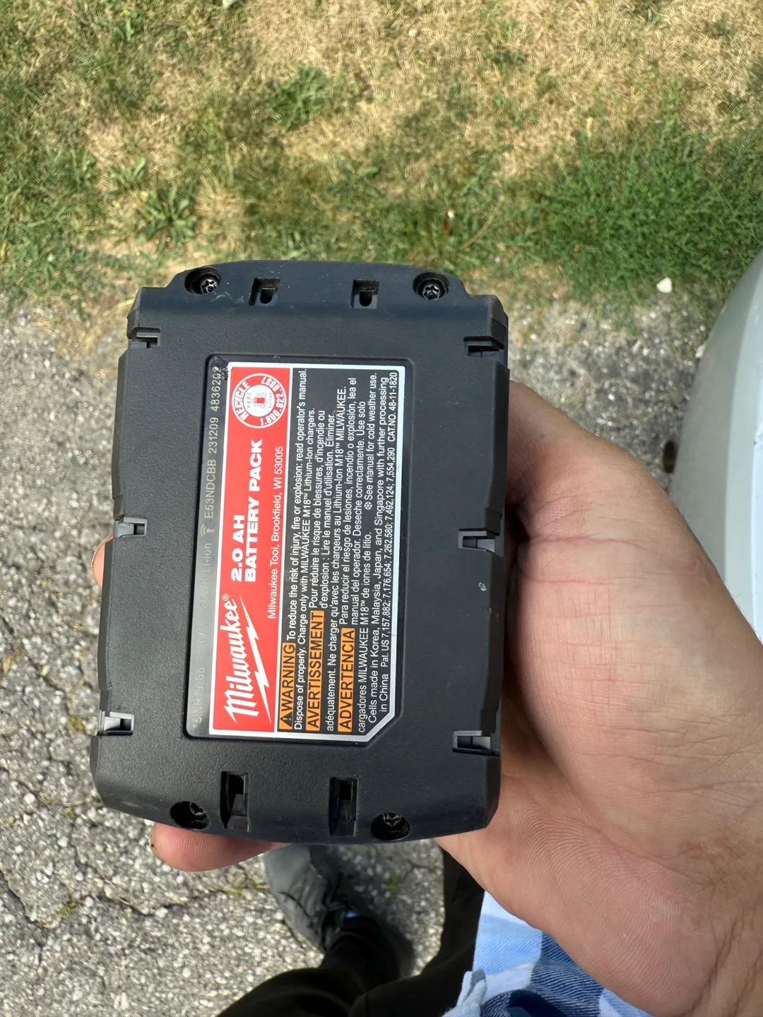 Milwaukee M18 REDLITHIUM CP2.0 Battery Pack image indicator(2)