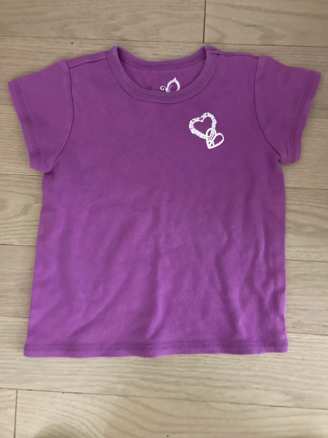 🇨🇦🍁Children's Place Purple T-Shirt - Size 4T thumbnail