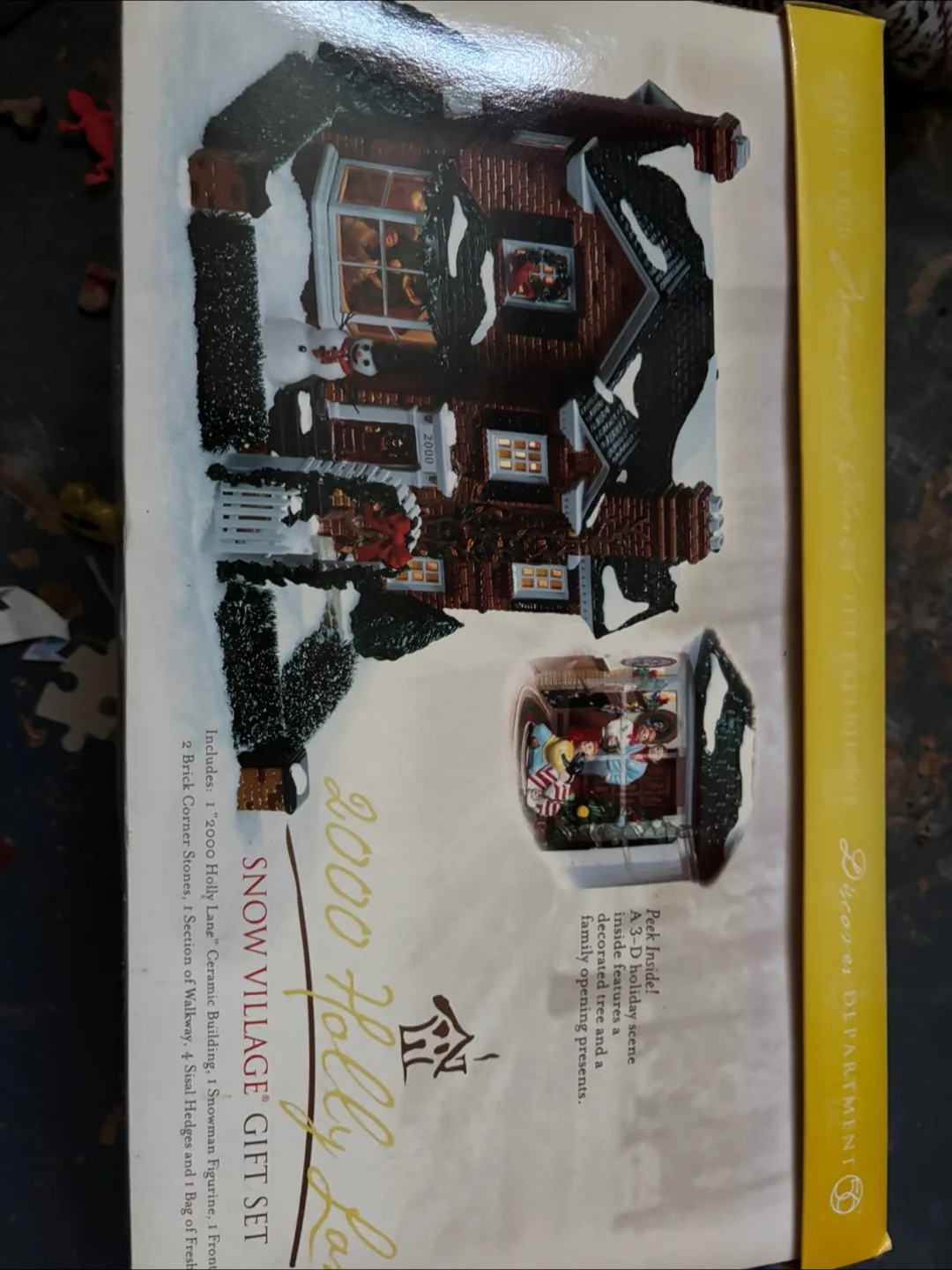 Department 56 Snow Village 2000 Holly Lane Gift Set thumbnail