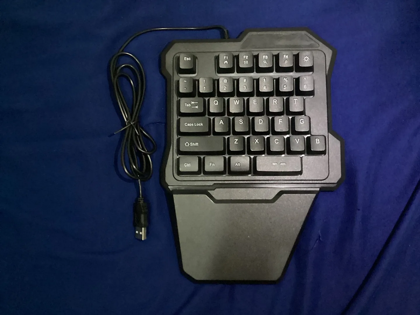 Lulup Gaming Keypad - Like New! thumbnail