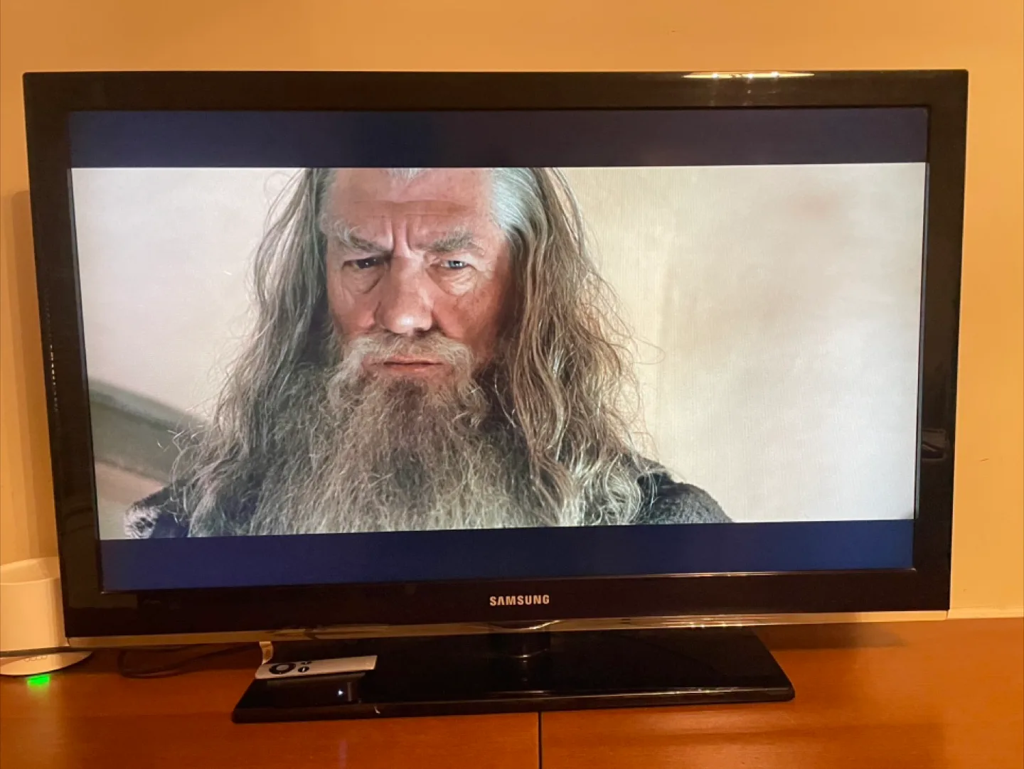 Samsung  LN40C530 40" flatscreen TV thumbnail