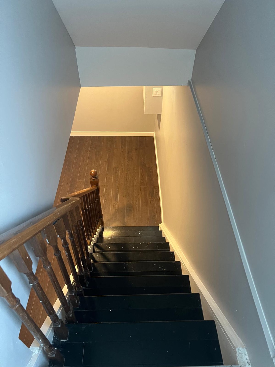 1 Bed 1 Bath Basement Apartment in Oshawa - photo 4