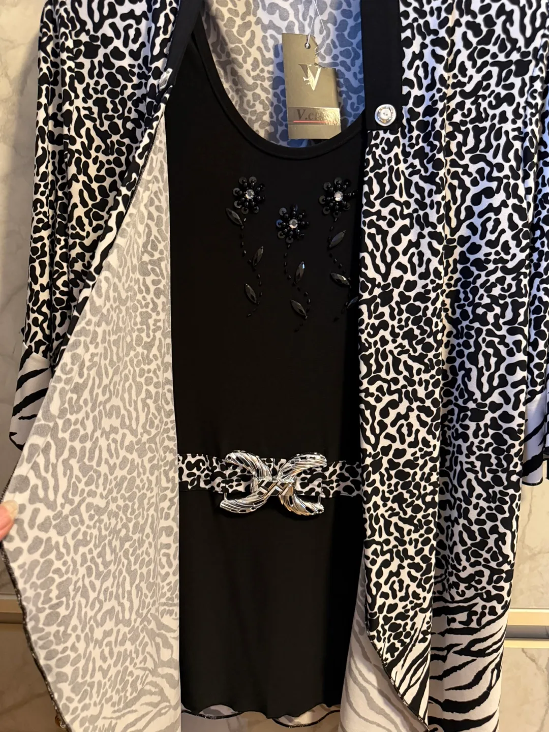 Black & White Print Cardigan Set 🇨🇦 thumbnail
