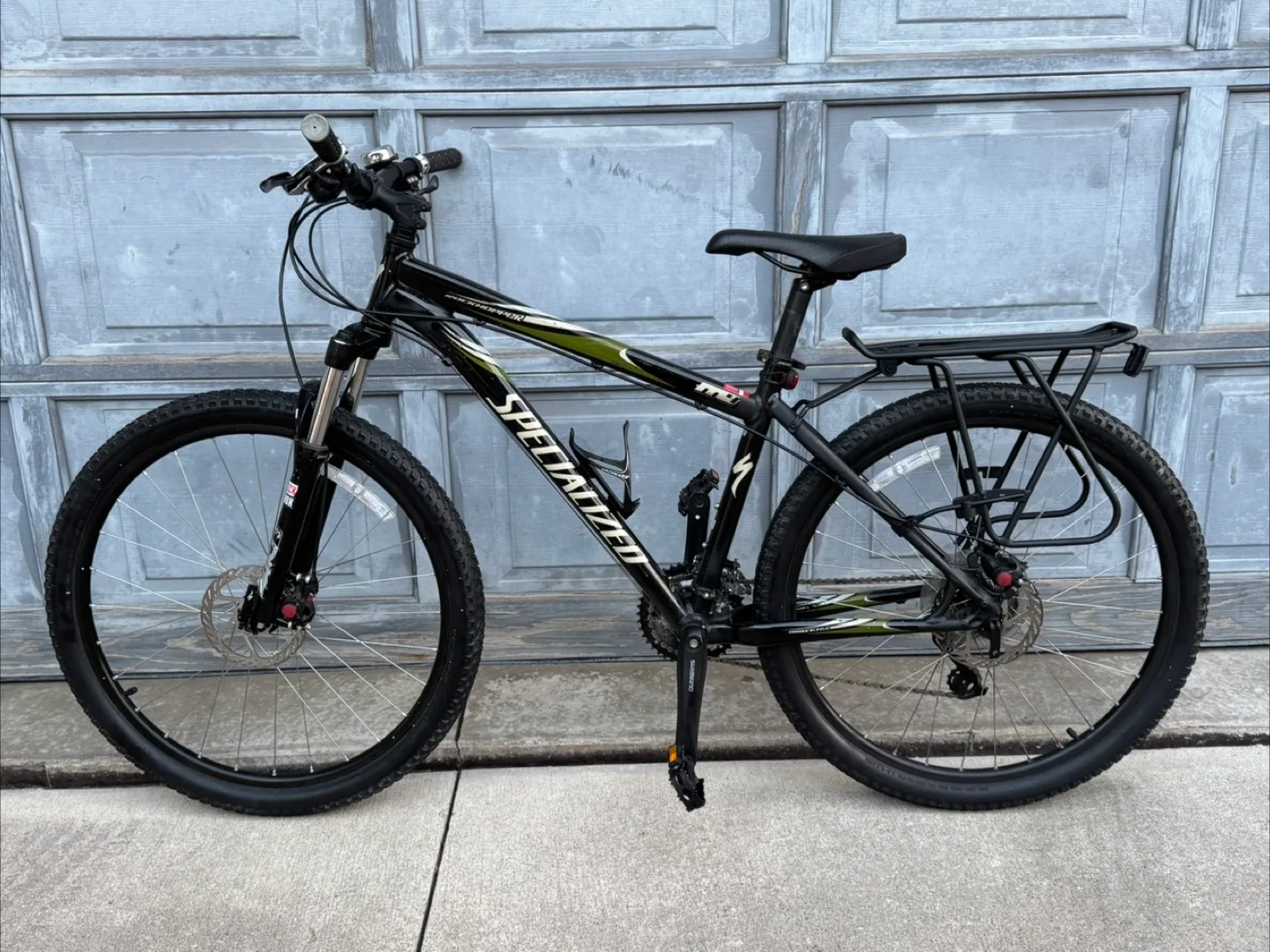 Specialized Rockhopper M4 Mountain Bike thumbnail