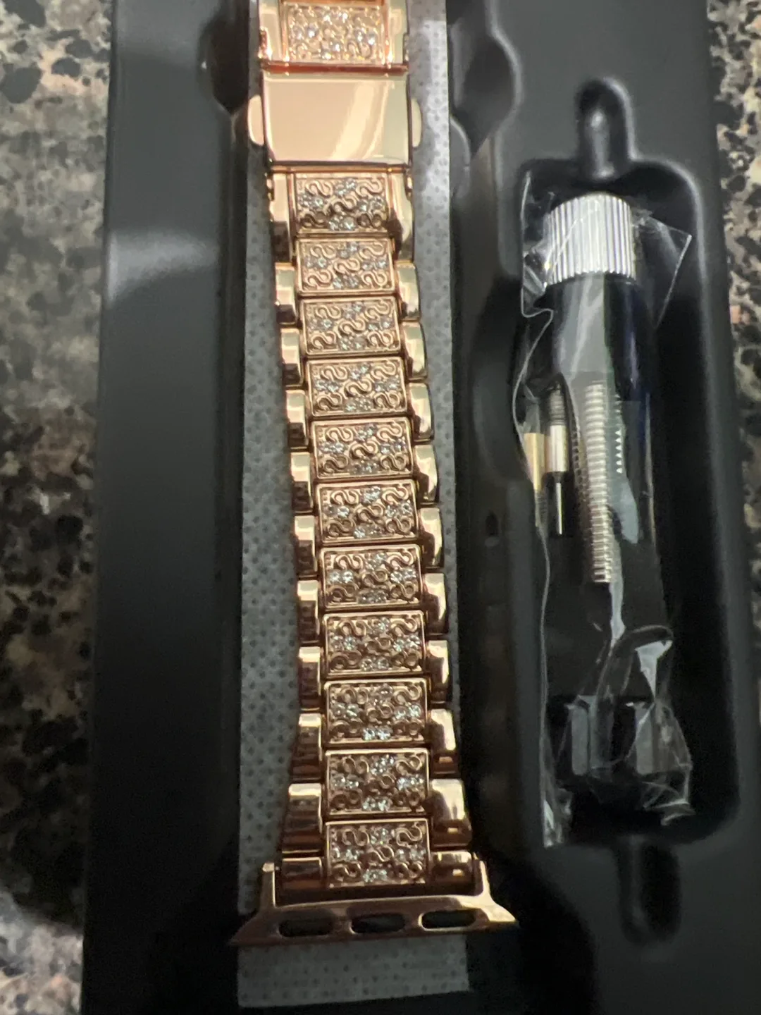 Rose Gold Apple Watch Band 40mm - New image indicator(2)