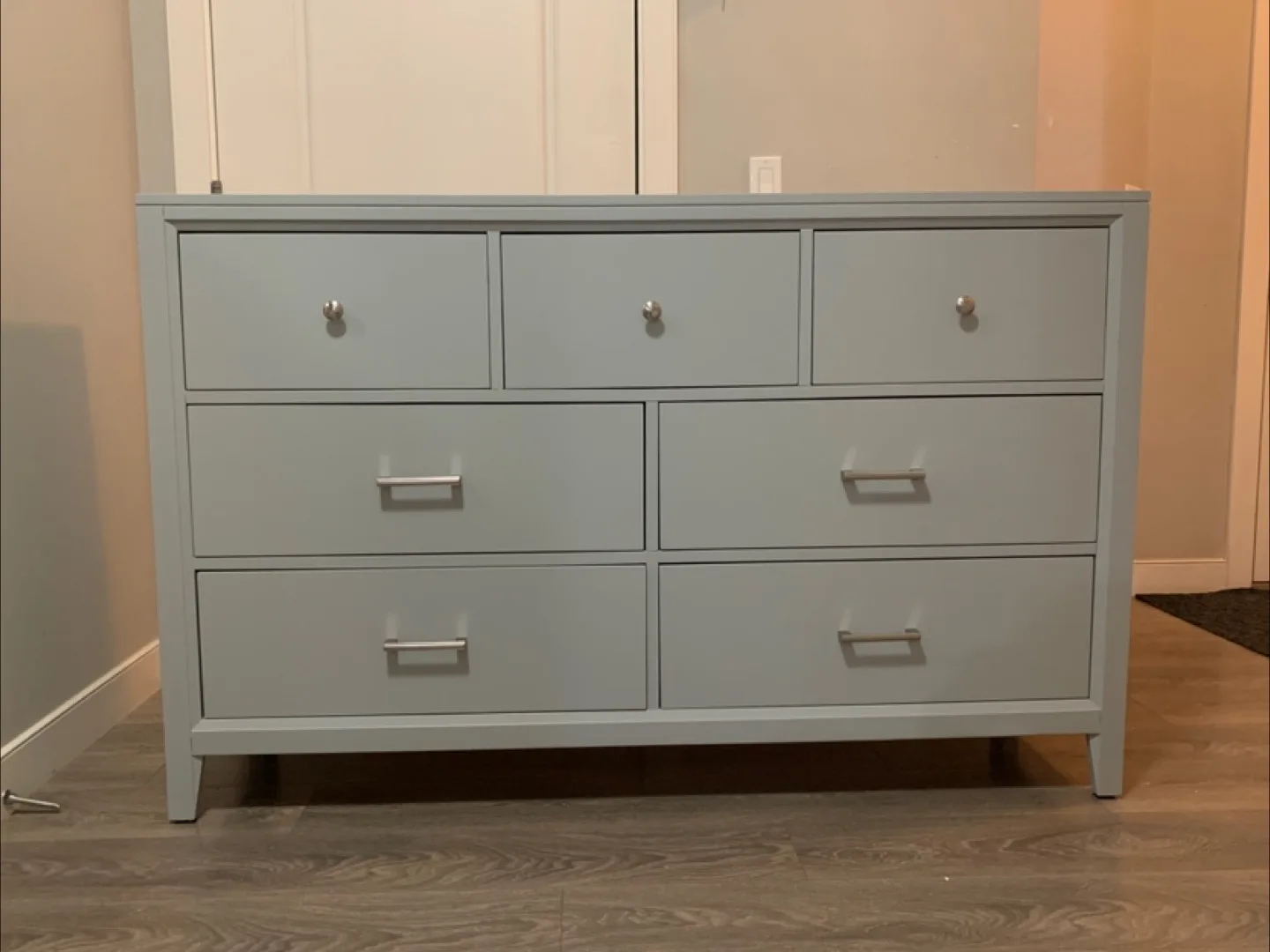 Grey 7-Drawer Dresser thumbnail
