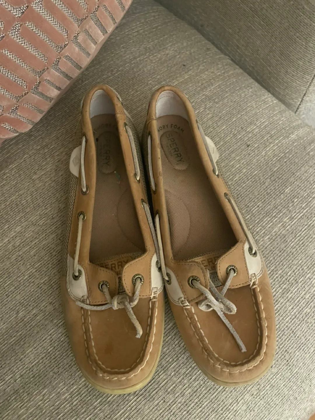Speery Womens 9 Boat Shoes thumbnail