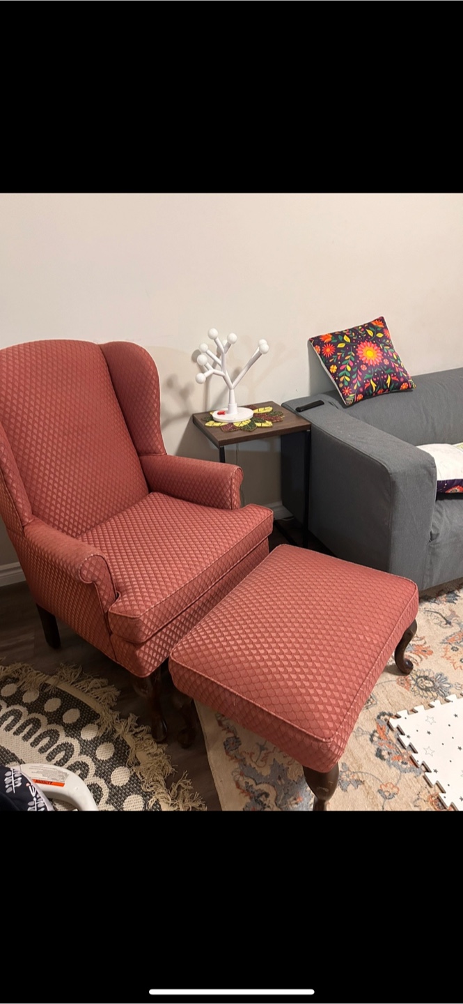 Living Room Set - IKEA Couch and Wingback chair+ foot rest - photo 3
