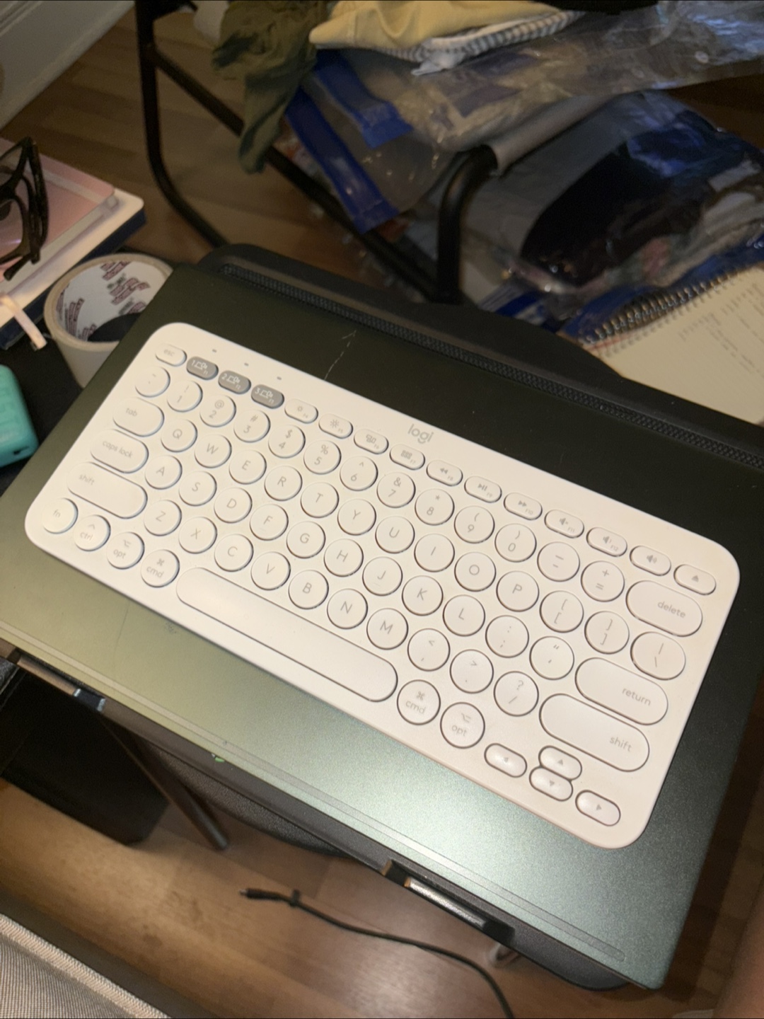 Logitech K380 Bluetooth Keyboard - White