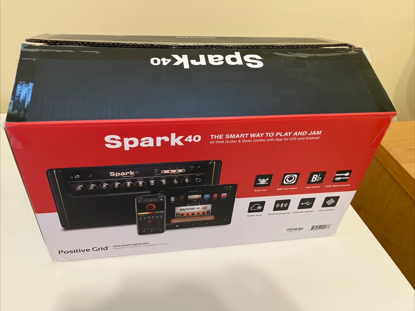 Brand new Positive Grid Spark Amplifier image indicator(2)