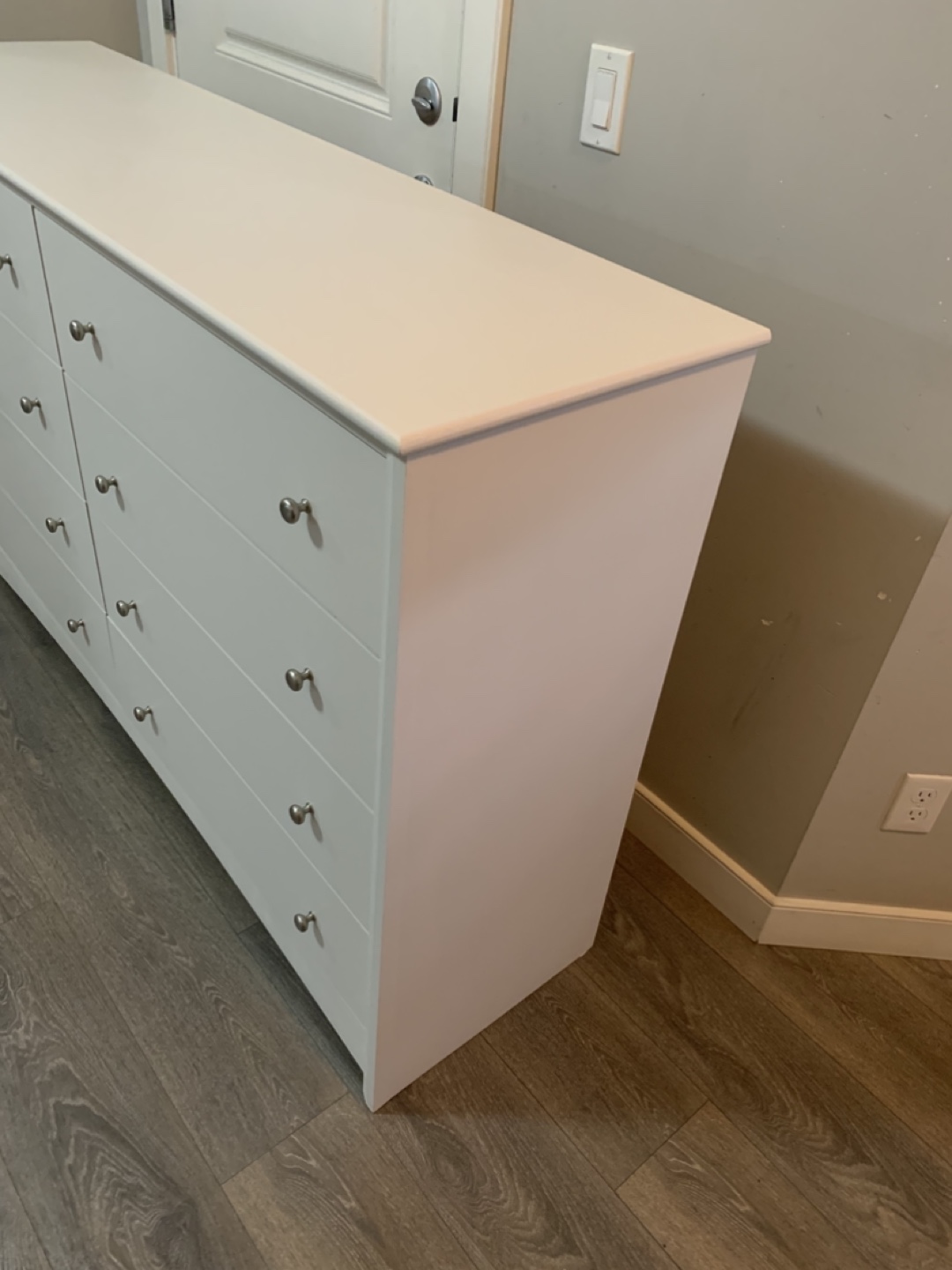 8 drawer Dresser - photo 2
