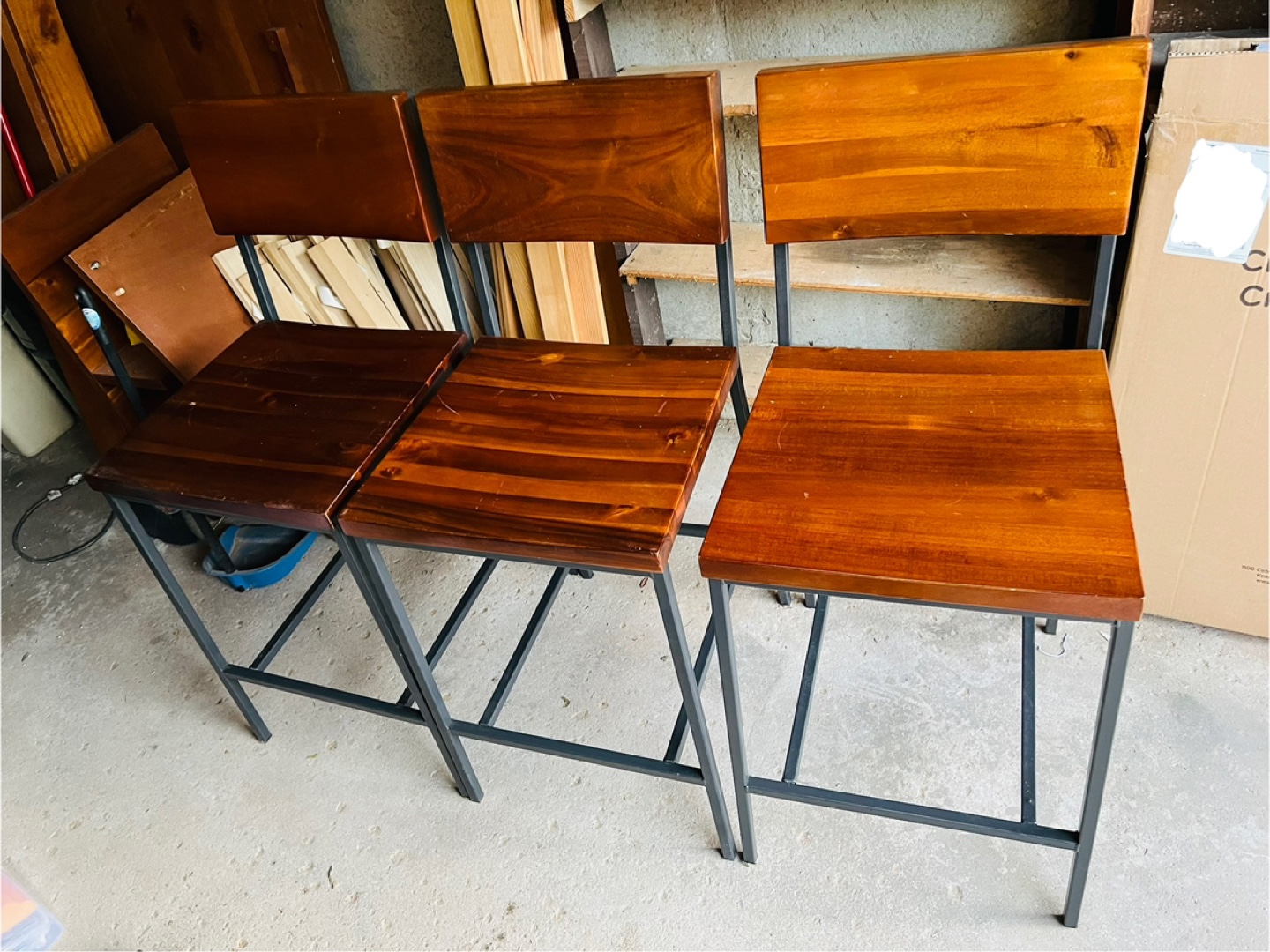Set of 3 Solid Wood Bar Stools - photo 2