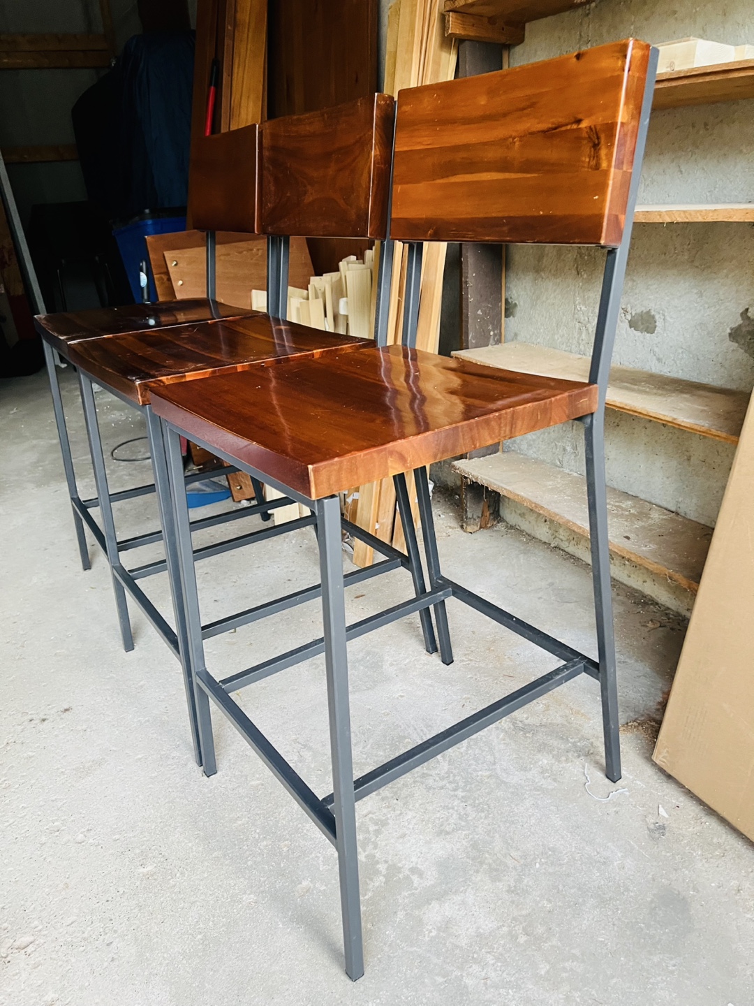 Set of 3 Solid Wood Bar Stools - photo 3