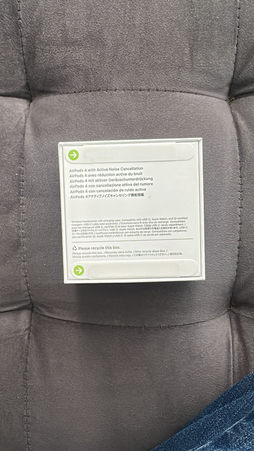 AirPods 4 with Active Noise Cancellation - photo 2