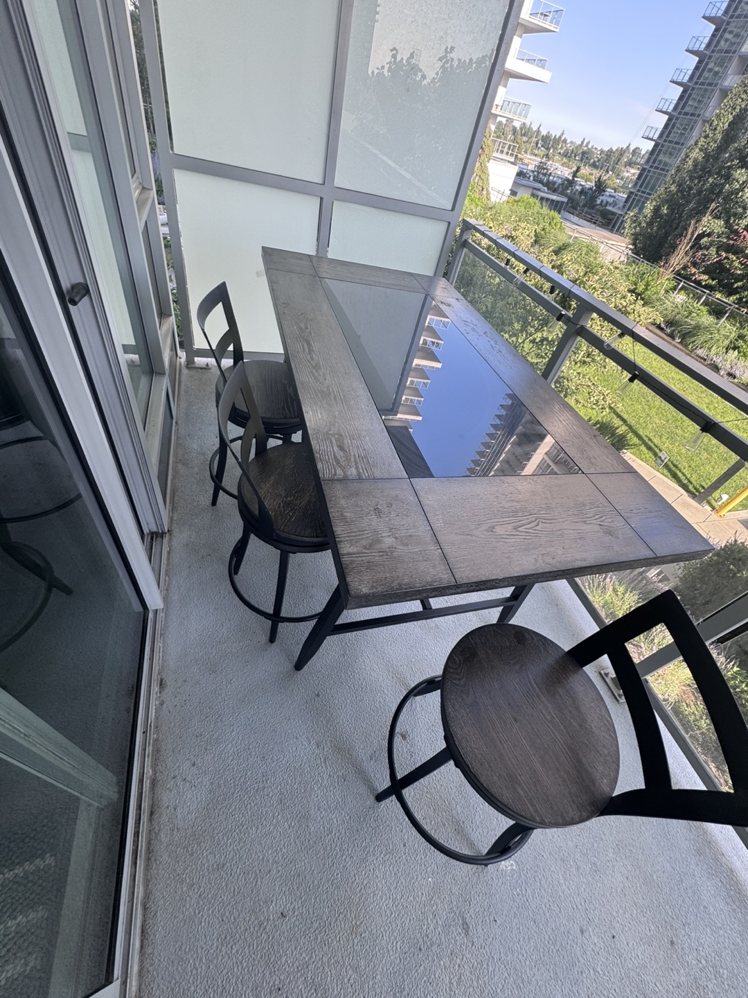 Dining table with 4 chairs