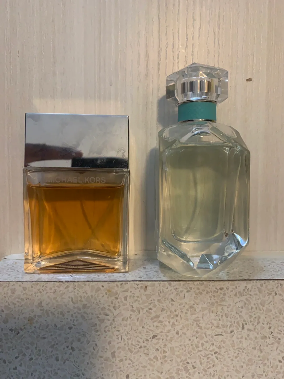 Decluttering perfumes sale: Read Below 👇 thumbnail