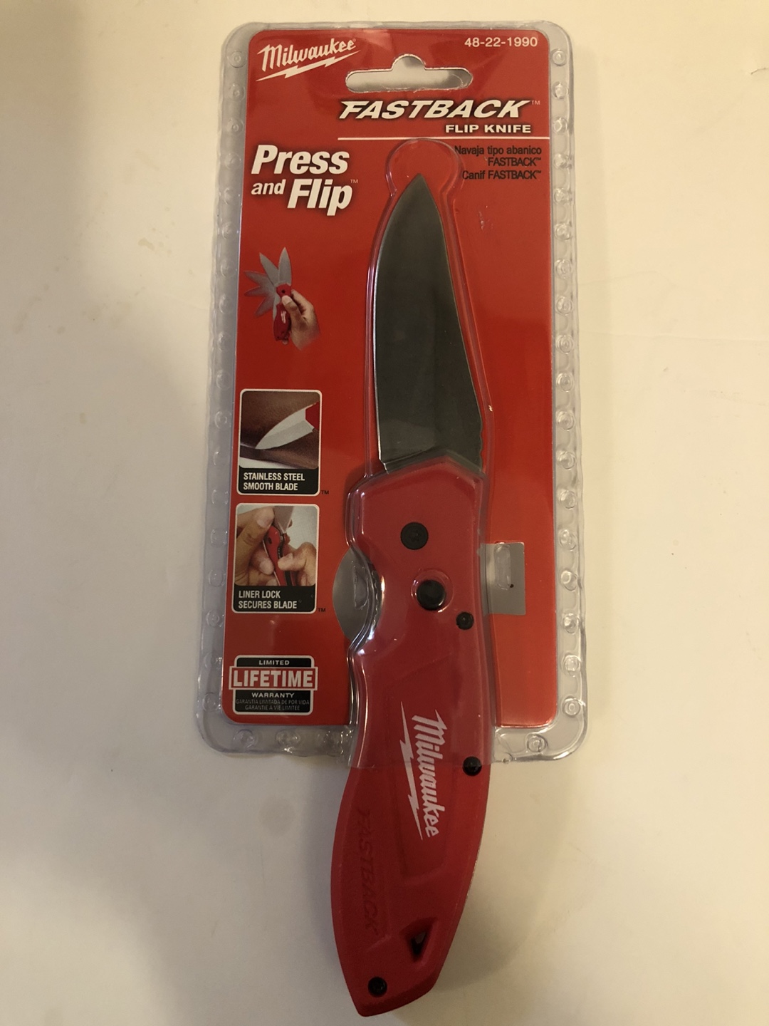 Milwaukee FASTBACK Flip Knife - New in Package!