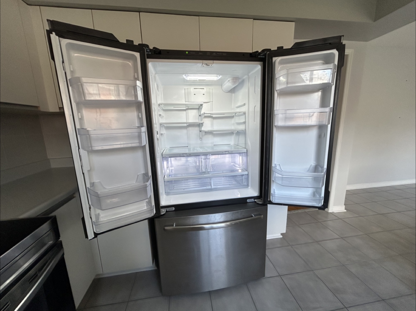 GE Stainless Steel French Door Fridge - photo 2