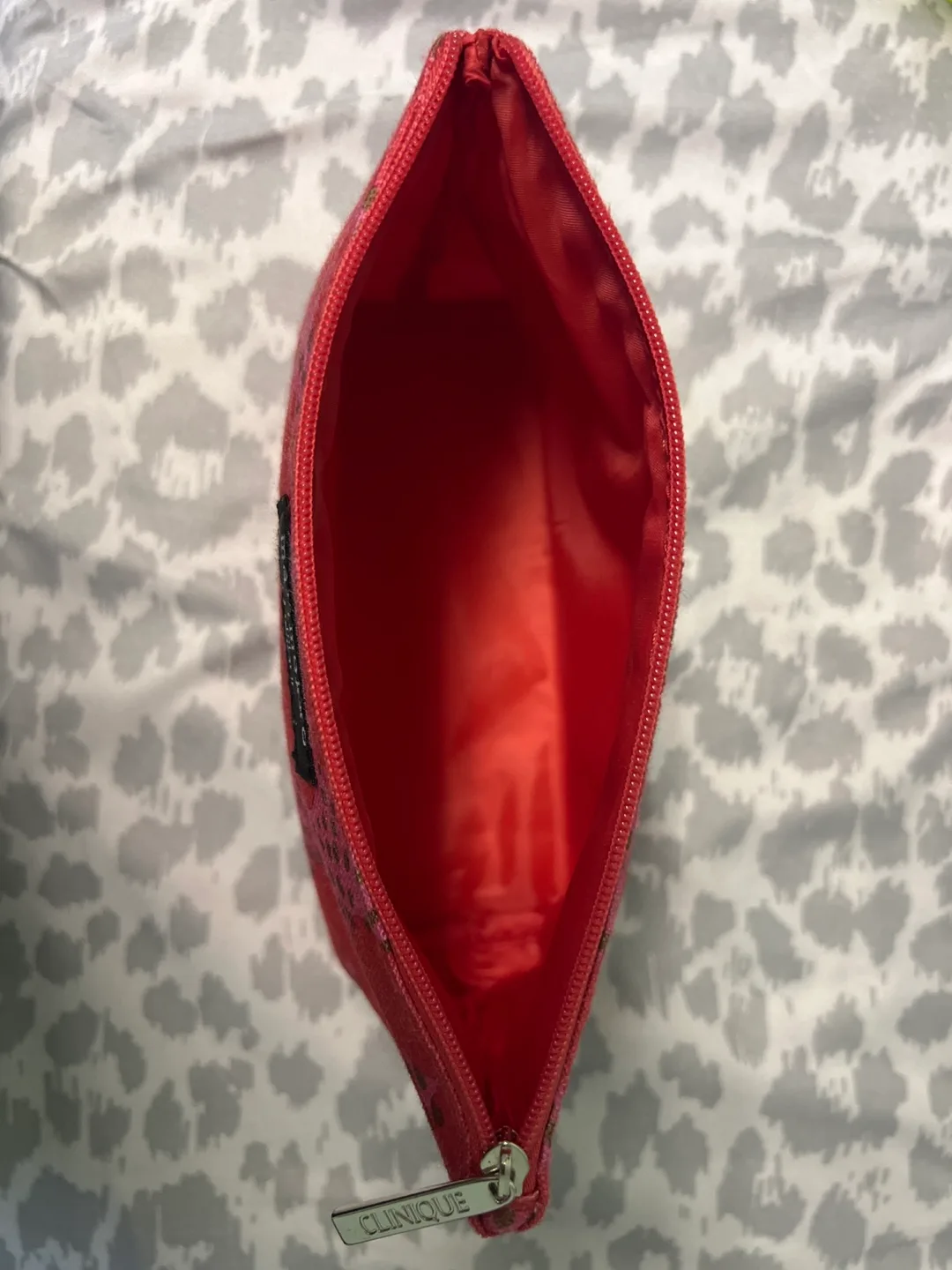 Marimekko x Clinique Pouch image indicator(3)