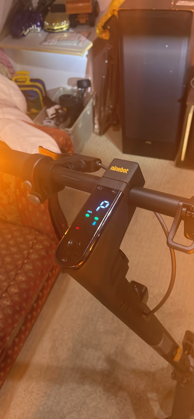 Ninebot MAX g2 Electric Scooter - photo 2