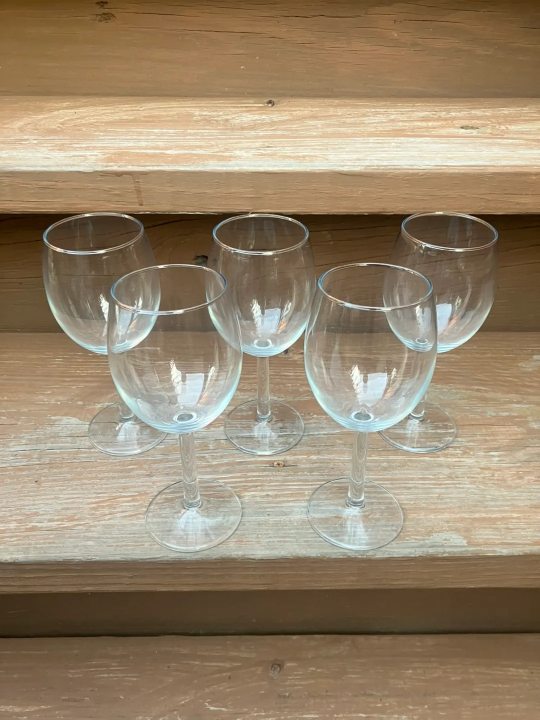 Set Of 5 Wine Glasses 7” x 3” - Excellent Condition image indicator(5)