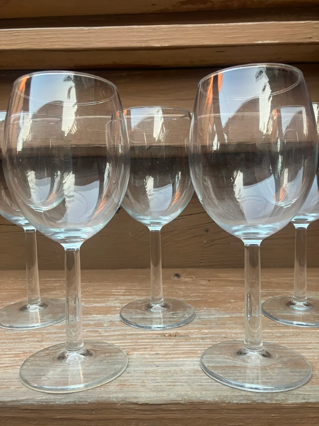 Set Of 5 Wine Glasses 7” x 3” - Excellent Condition image indicator(2)