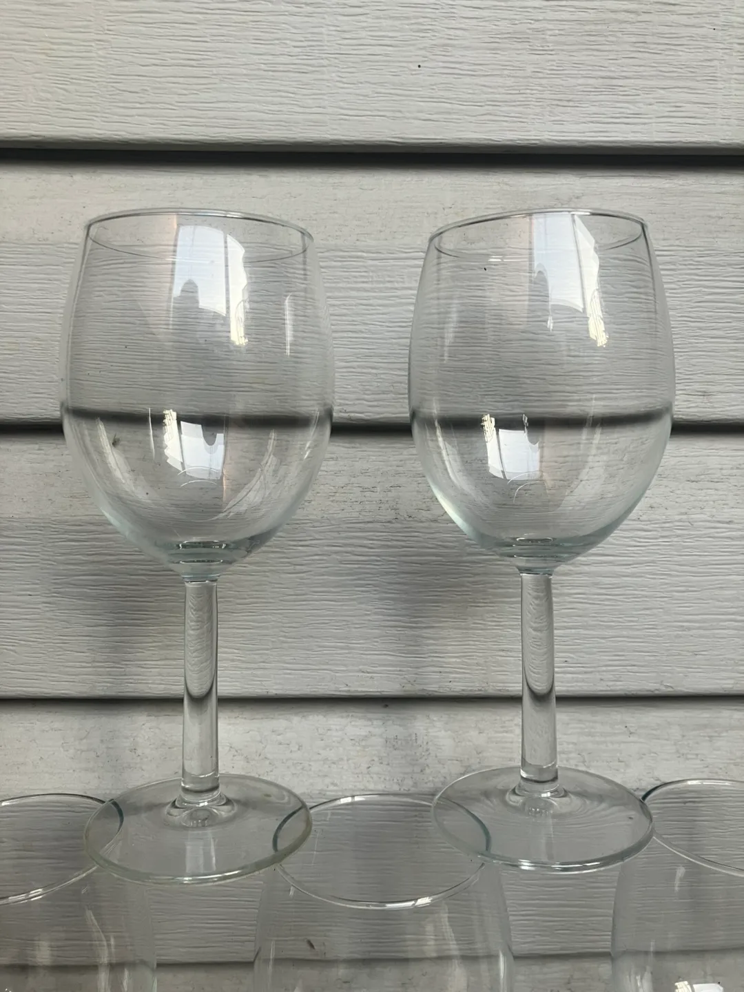 Set Of 5 Wine Glasses 7” x 3” - Excellent Condition image indicator(4)