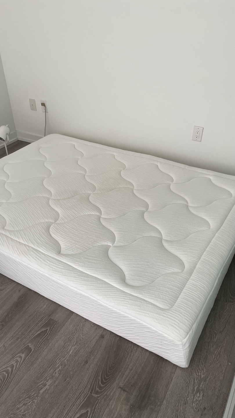 Zinus Queen Mattress, 10 Inch Cloud Premium - photo 3