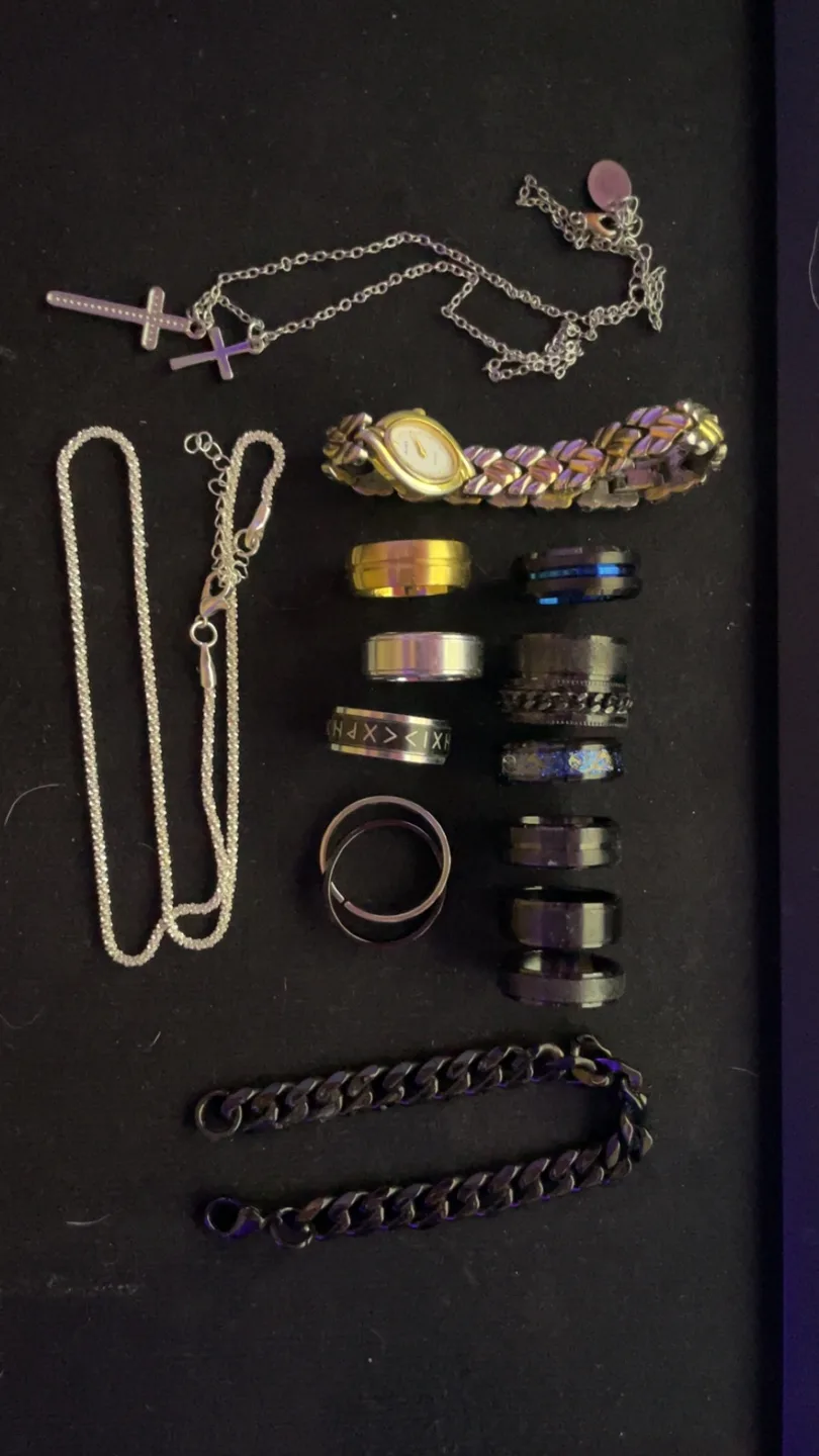 Assorted Jewellery Bundle thumbnail