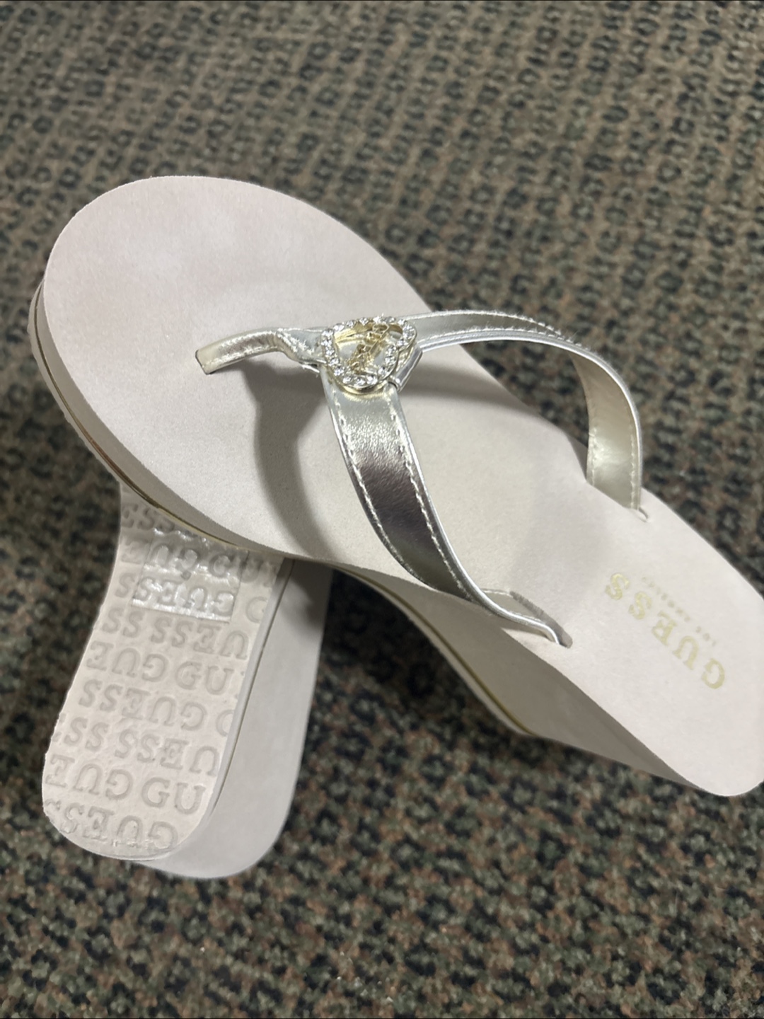Guess Los Angeles Women's Flip Flops - photo 3