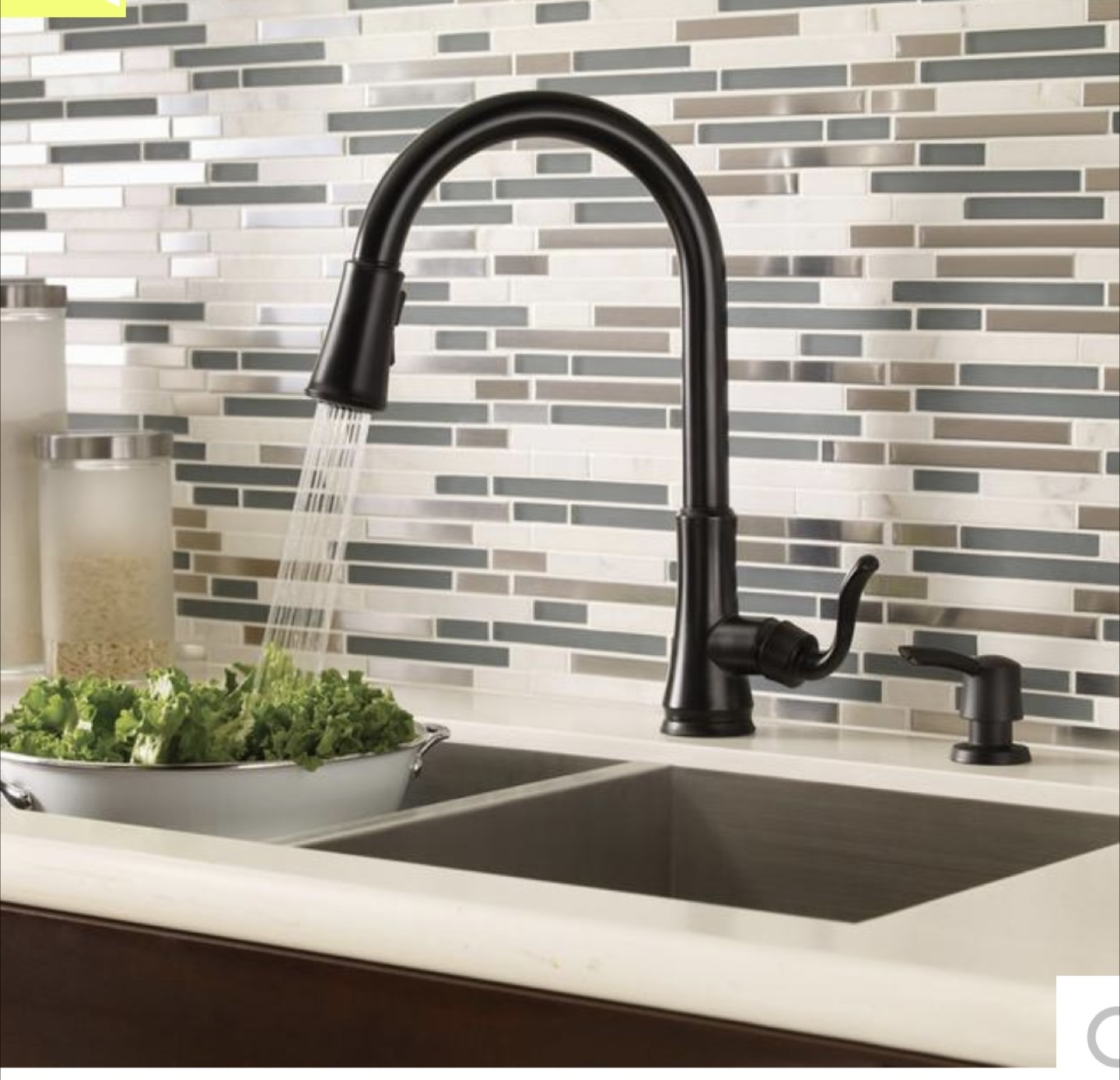 Matte Black Kitchen Faucet with Pull Down Sprayer - photo 3
