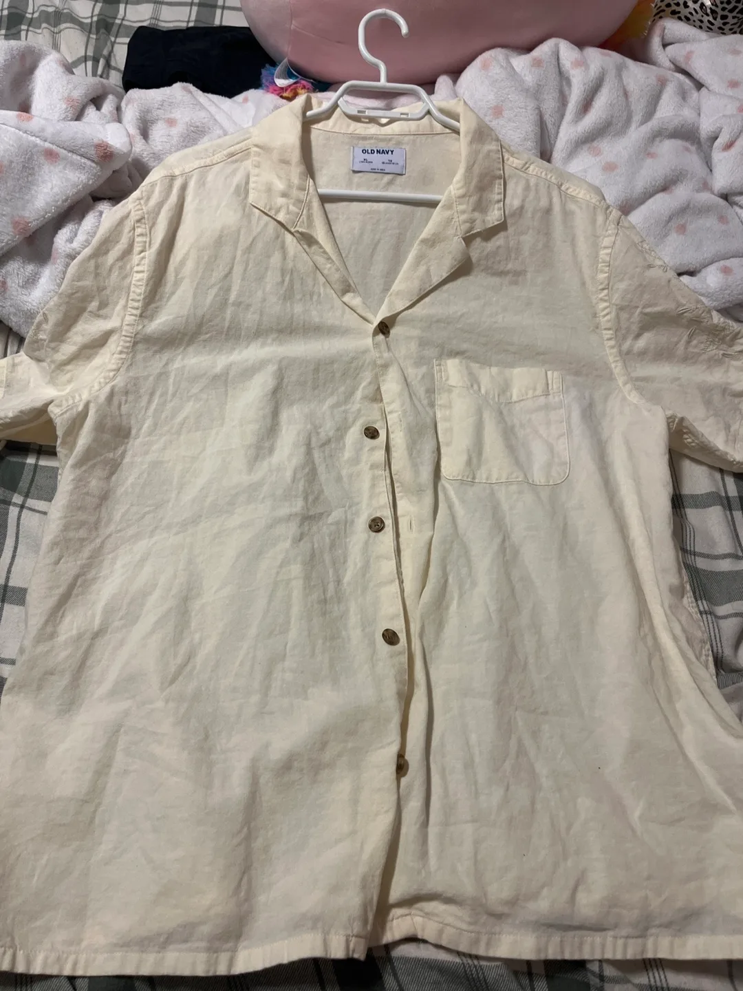 Old Navy Cream Camp Shirt - Men's Size XL thumbnail
