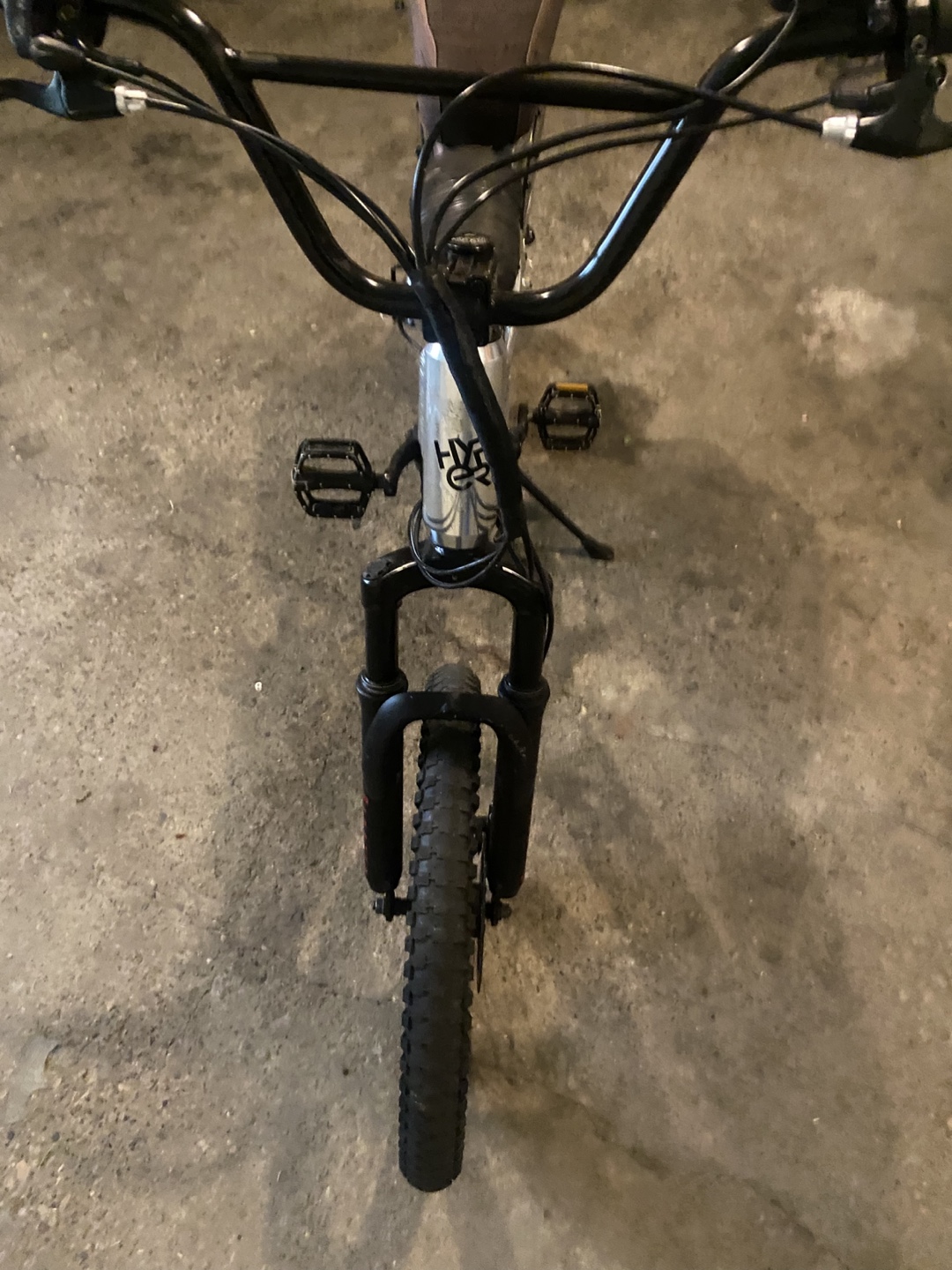 Hyper E-Ride Electric Bike - photo 2