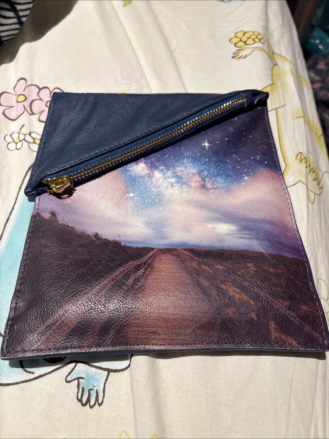 Big beautiful storage bag thumbnail