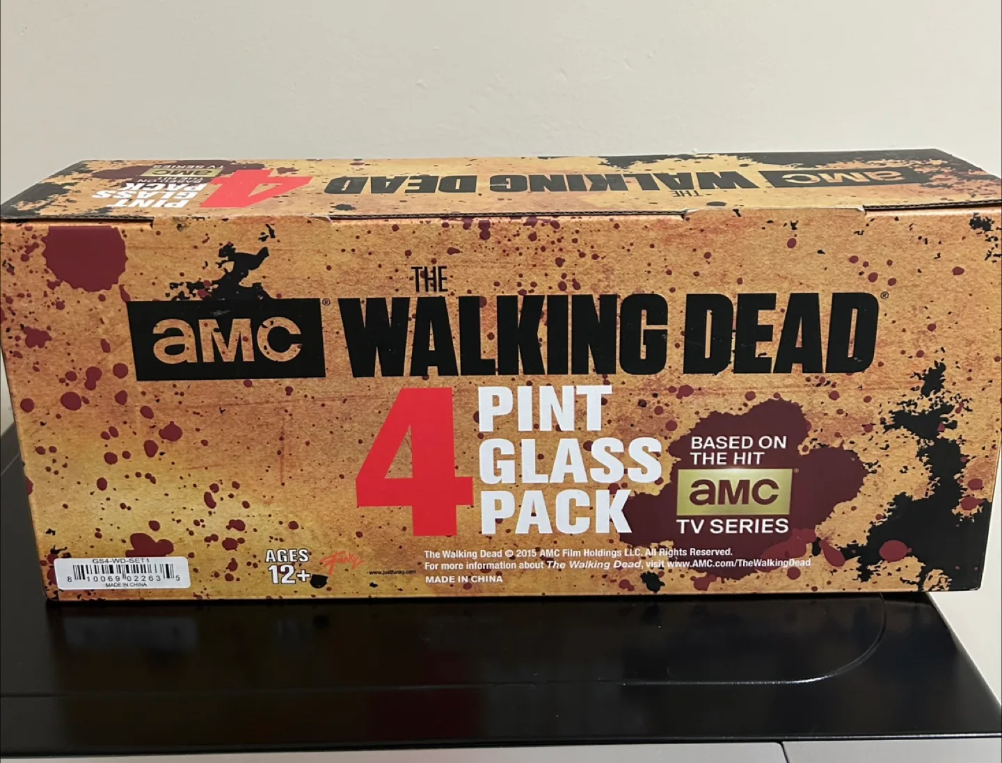 AMC The Walking Dead Pint Glass 4-Pack image indicator(3)