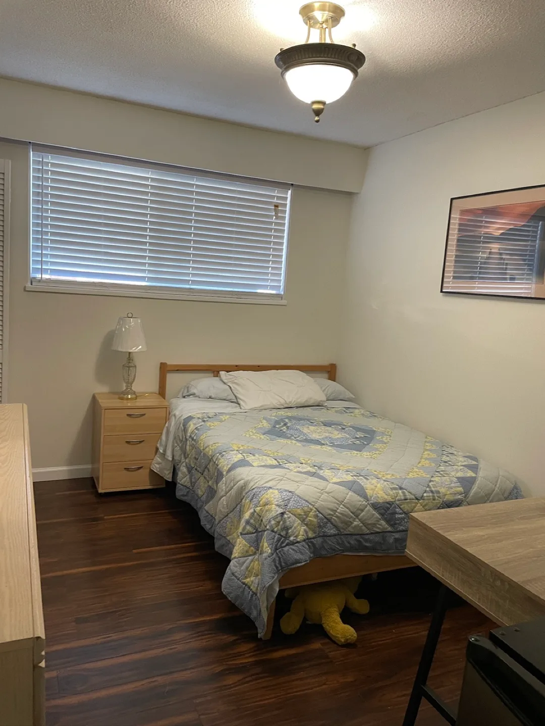 Double wooden frame/mattress bed thumbnail