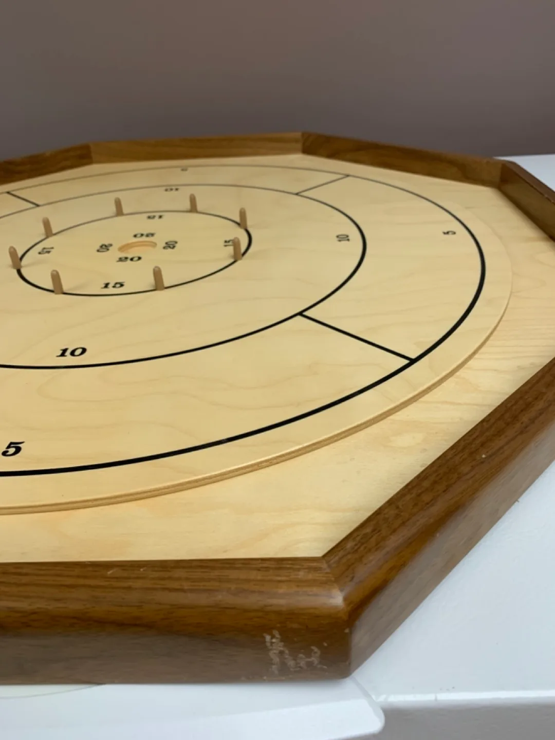 Lee Valley Deluxe Crokinole Board & Chess Set image indicator(8)