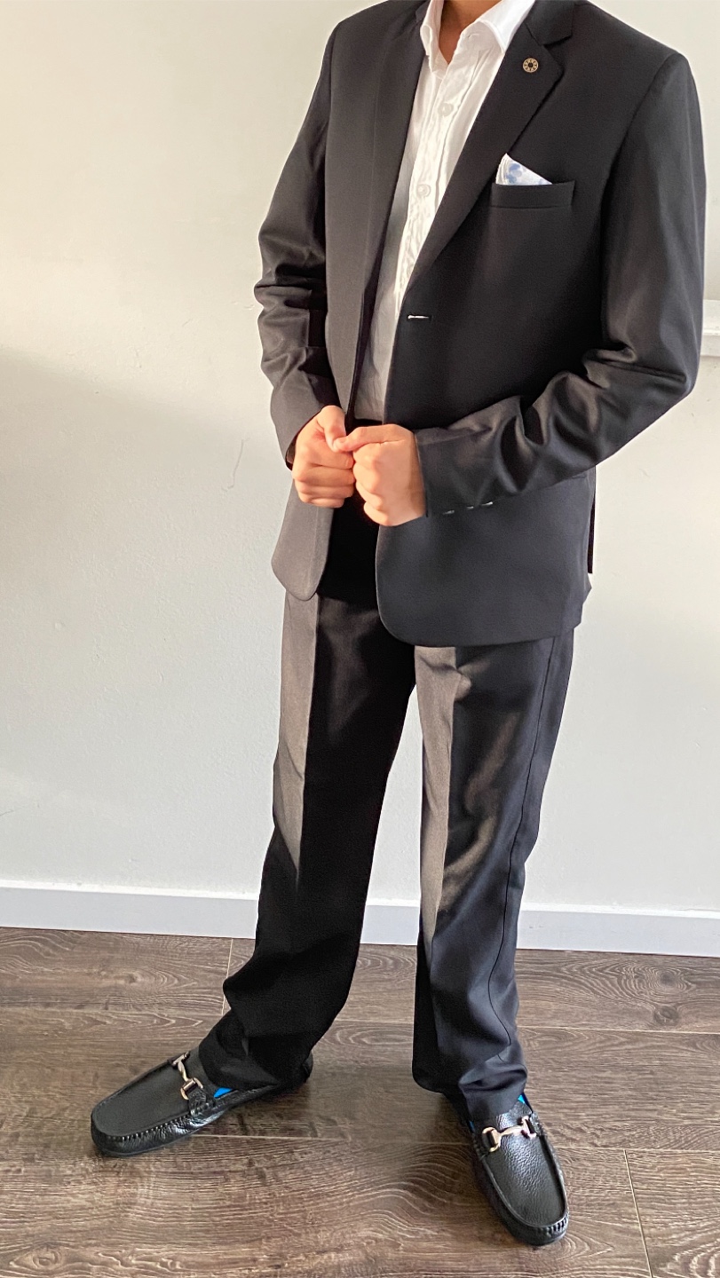 Boy’s Black Suit - photo 3