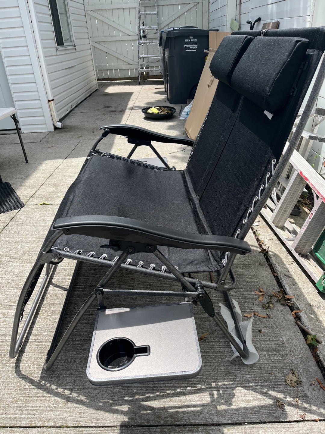 Zero Gravity Lounge Chair with Side Table - photo 2