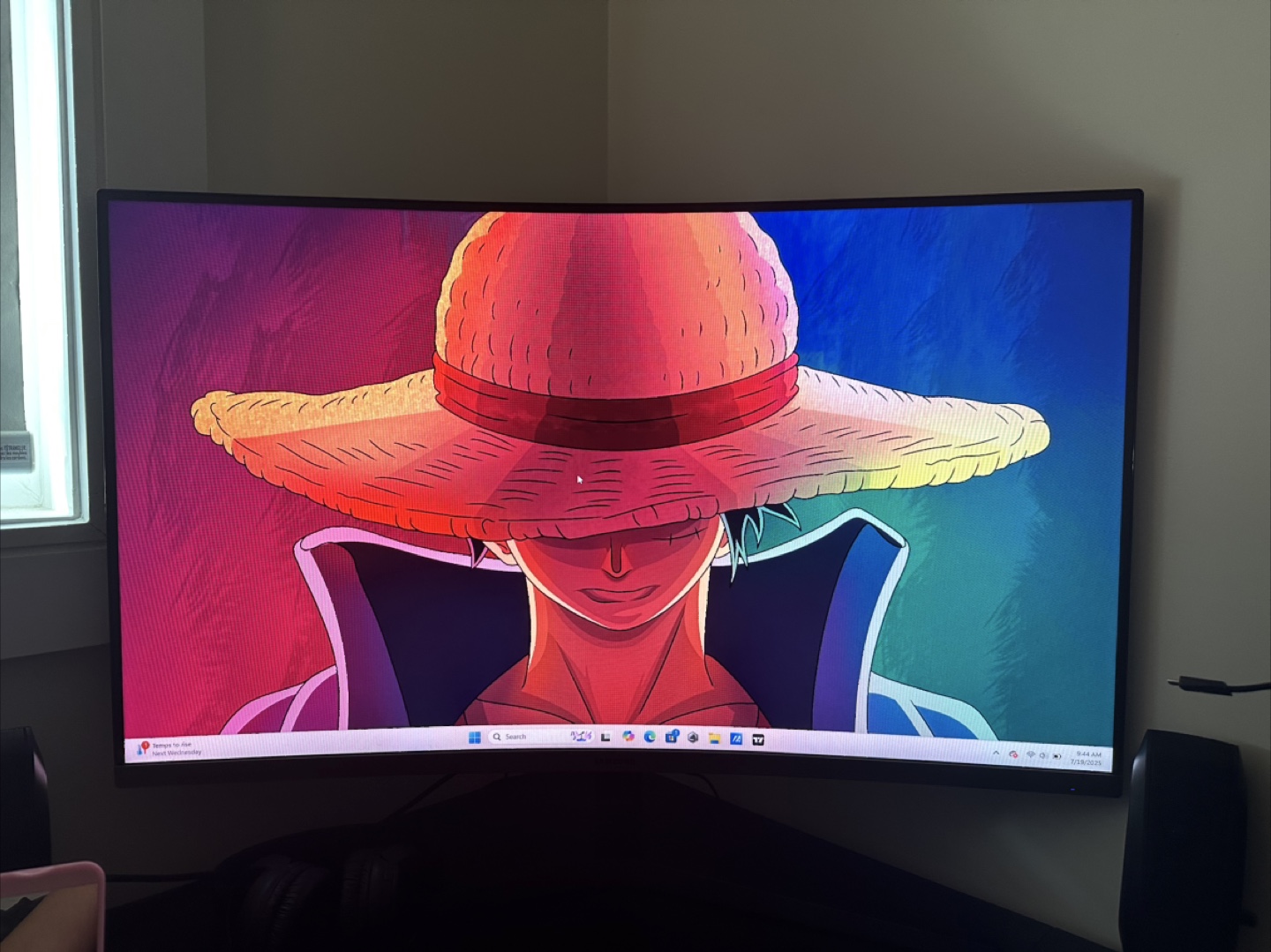 Samsung Monitor 32” 75hz with Free Sync Tech for gaming