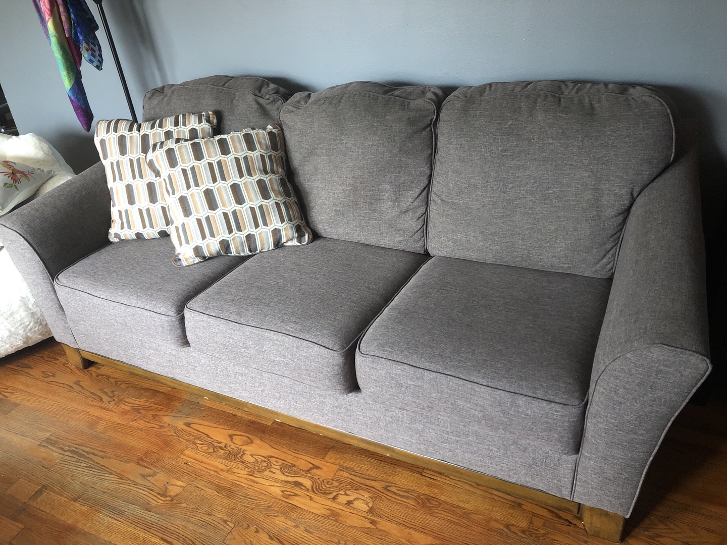 Comfortable Gray Sofa - photo 4