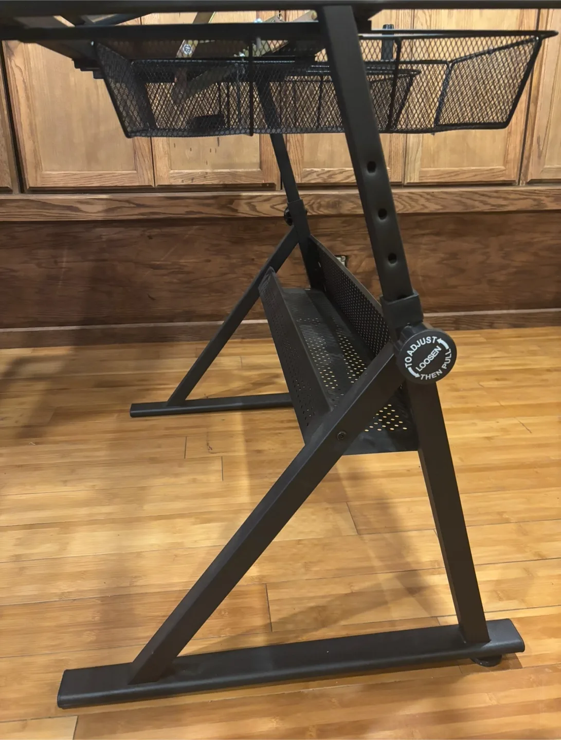 Adjustable Glass Drafting Table image indicator(5)